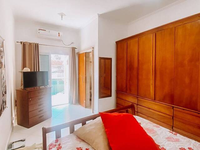 #8 - Casa para Venda em Guarujá - SP - 2