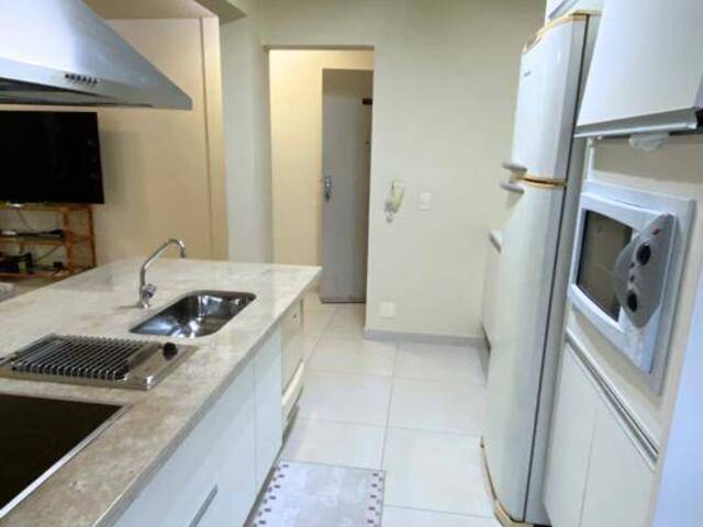#12 - Apartamento para Venda em Guarujá - SP - 2